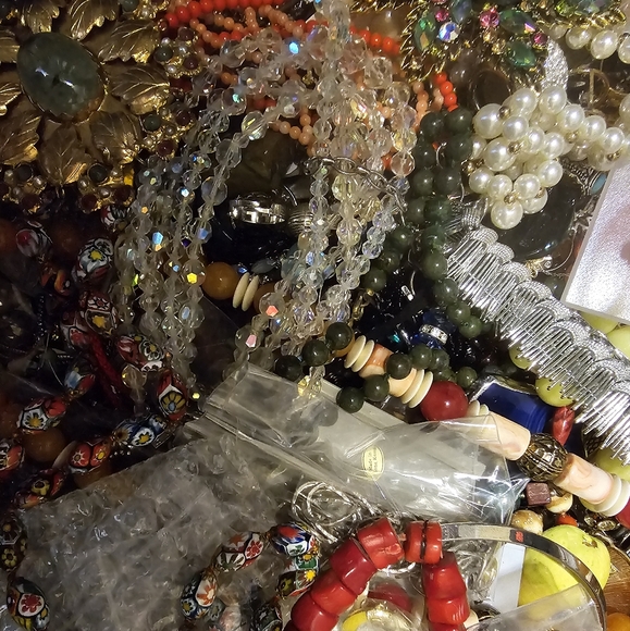 Meet your Posher, Kary - Picture 5 of 5